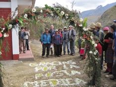 Opening the clinic, Quishaur 2009